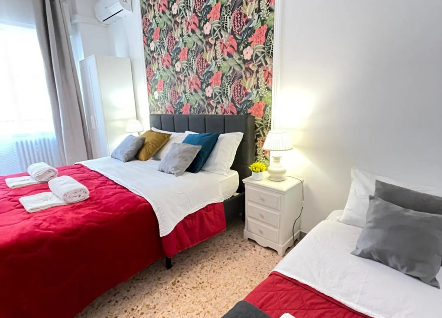 Forty1 Apartment Near Metro Cipro Rome Italy