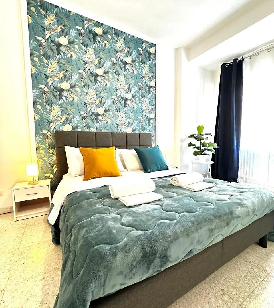 Forty1 Apartment Near Metro Cipro Rome