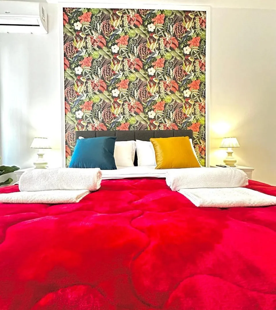 Forty1 Apartment Near Metro Cipro Rome 0*,