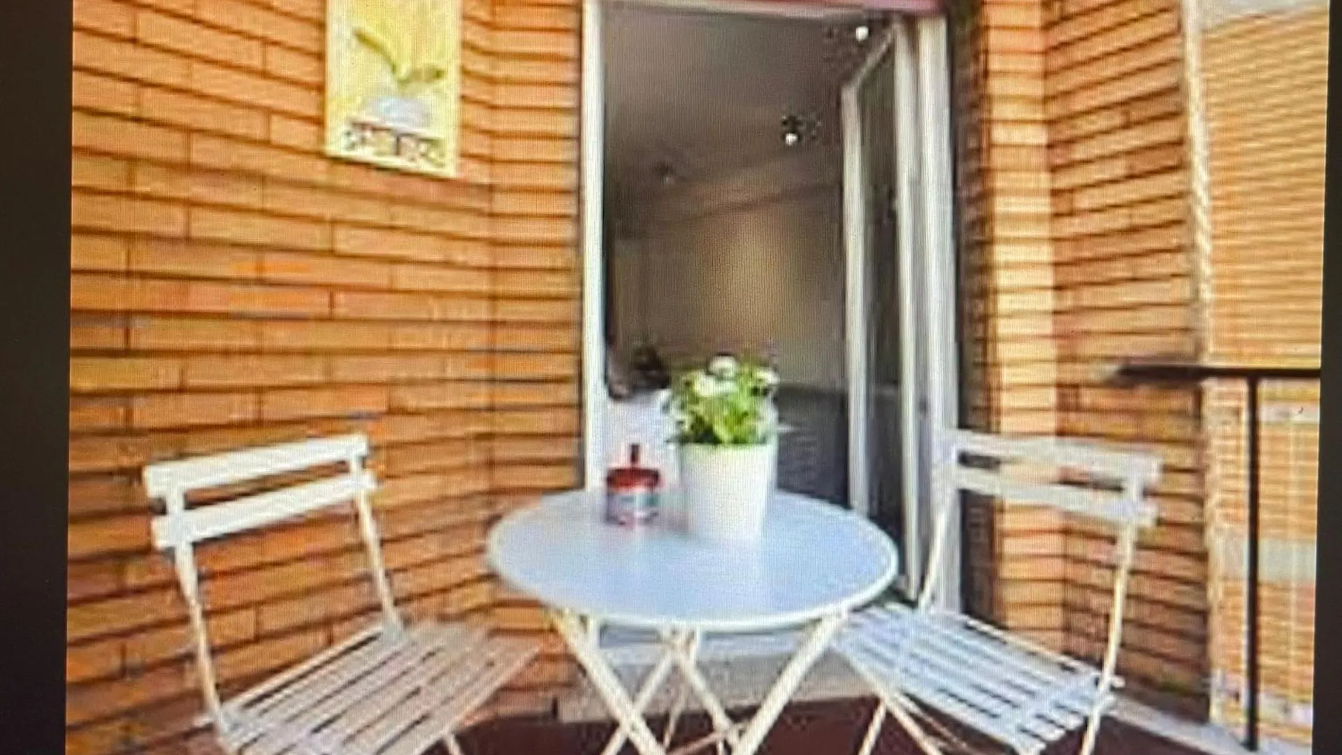 Forty1 Apartment Near Metro Cipro Rome